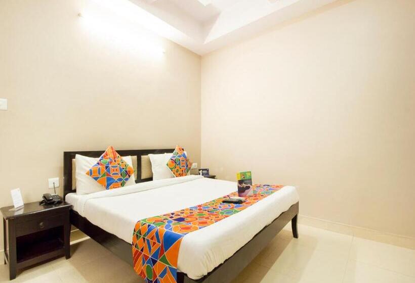 豪华房间, Fabexpress Travelers Lodge