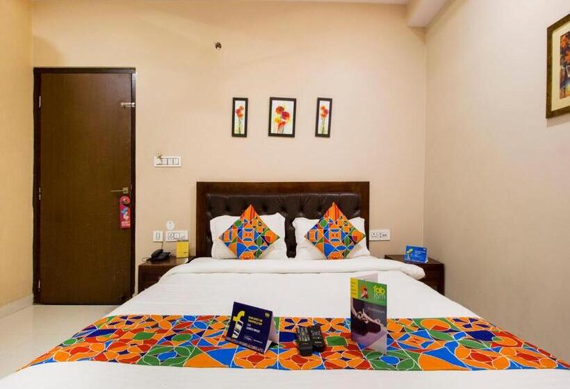 高级大房间, Fabexpress Travelers Lodge