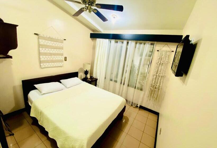 스탠다드 싱글 룸, Mango Airport