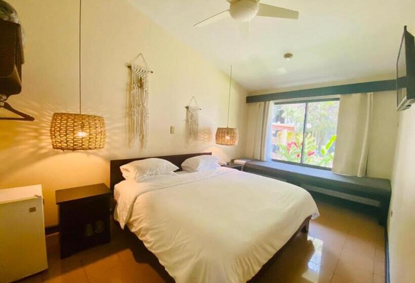 스탠다드 룸 킹사이즈 침대, Mango Airport