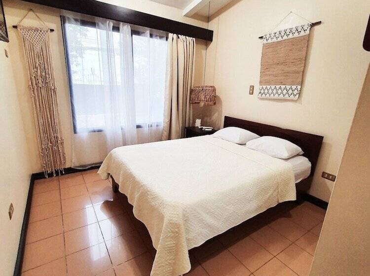 스탠다드 싱글 룸, Mango Airport