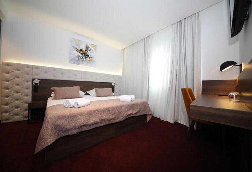 سوییت سوپریور, Scala D Oro