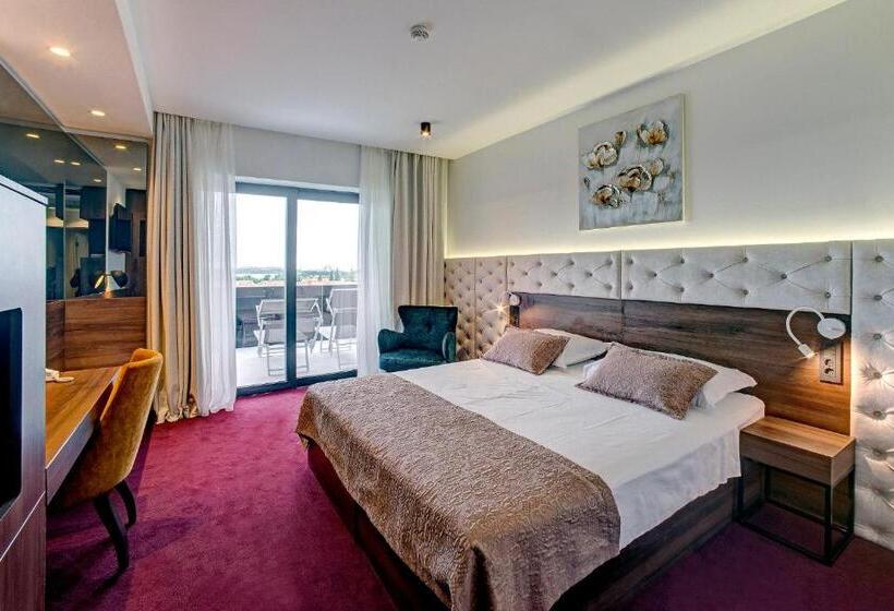 اتاق خانوادگی, Scala D Oro