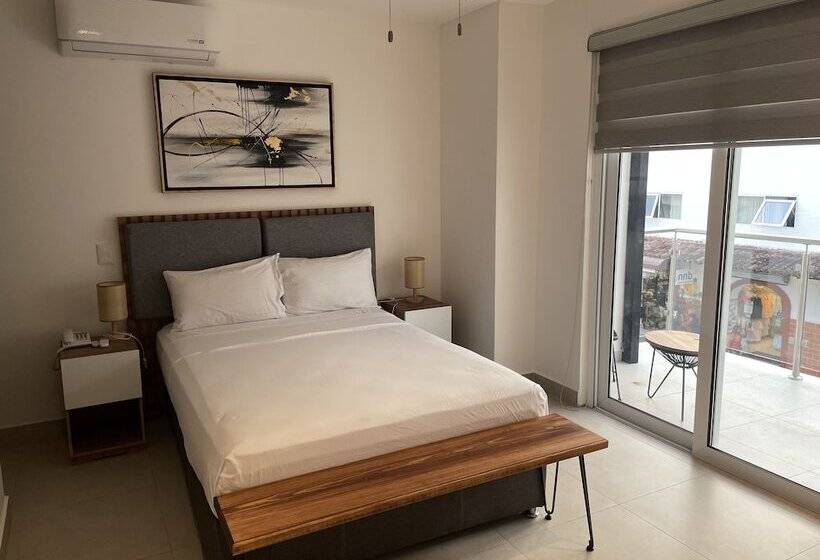 シティビュースイート, Loft Hotel Malecón Vallarta