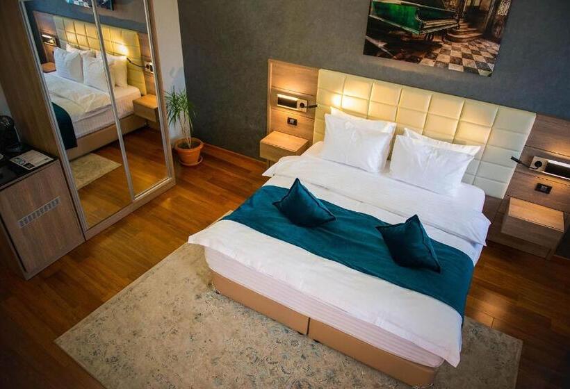 غرفة سوبيريور سرير كينج, Casa Hrisicos