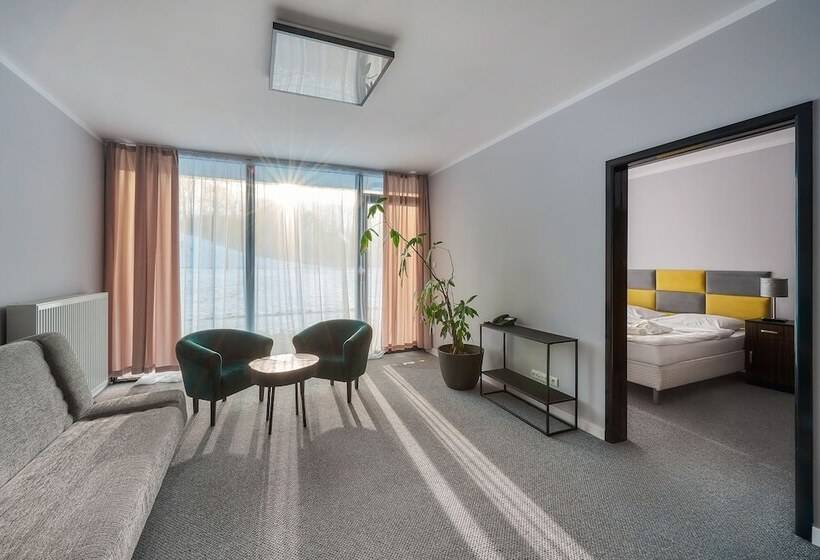 דירת חדר, Termy Warmińskie