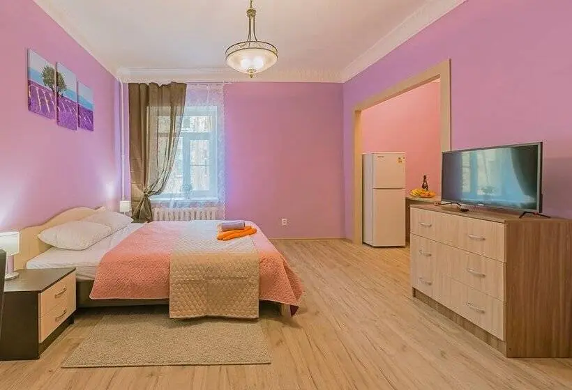 استودیوی استاندارد, Apart Hotel On Marata 28