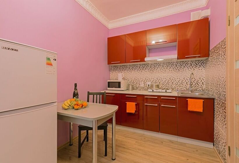 Standard Studio, Apart Hotel On Marata 28