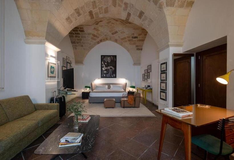 سوییت لوکس, La Fiermontina Palazzo Bozzi Corso