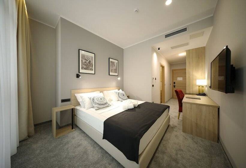 标准间, Teatro Verdi Boutique