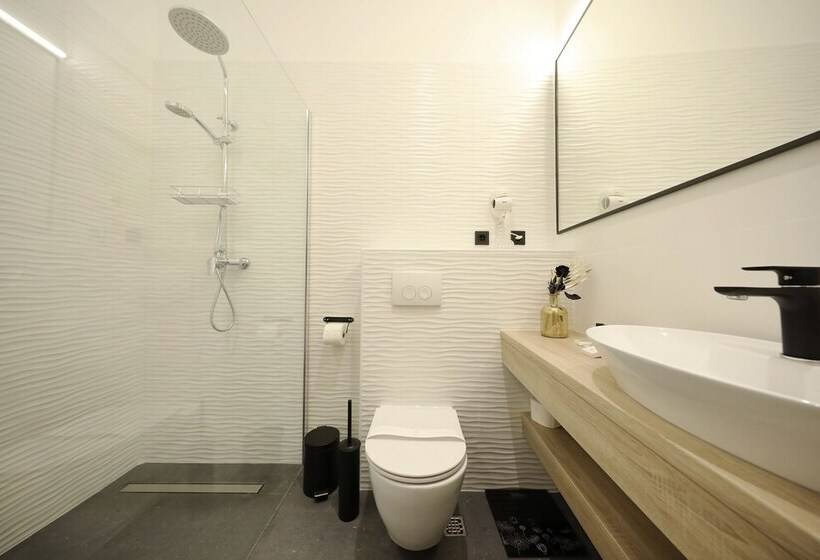 标准间, Teatro Verdi Boutique