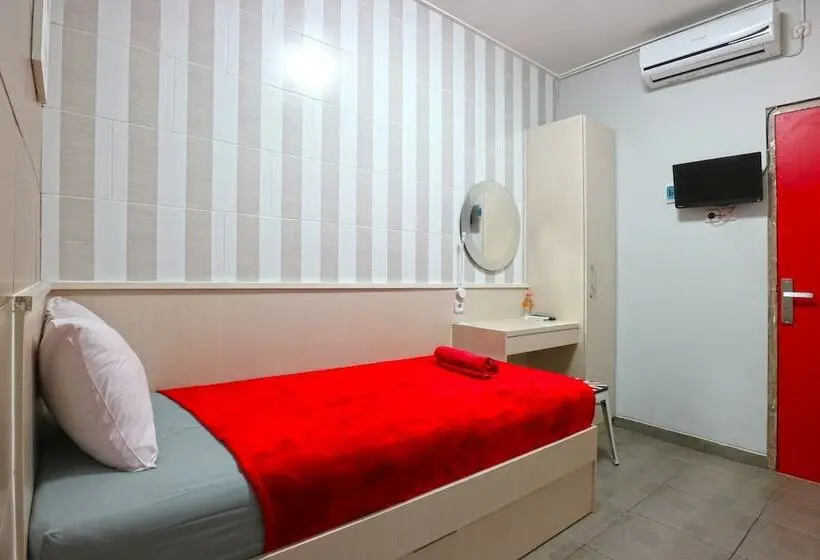 スタンダードシングルルーム, Kamariska Hostel