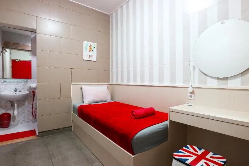 スタンダードシングルルーム, Kamariska Hostel