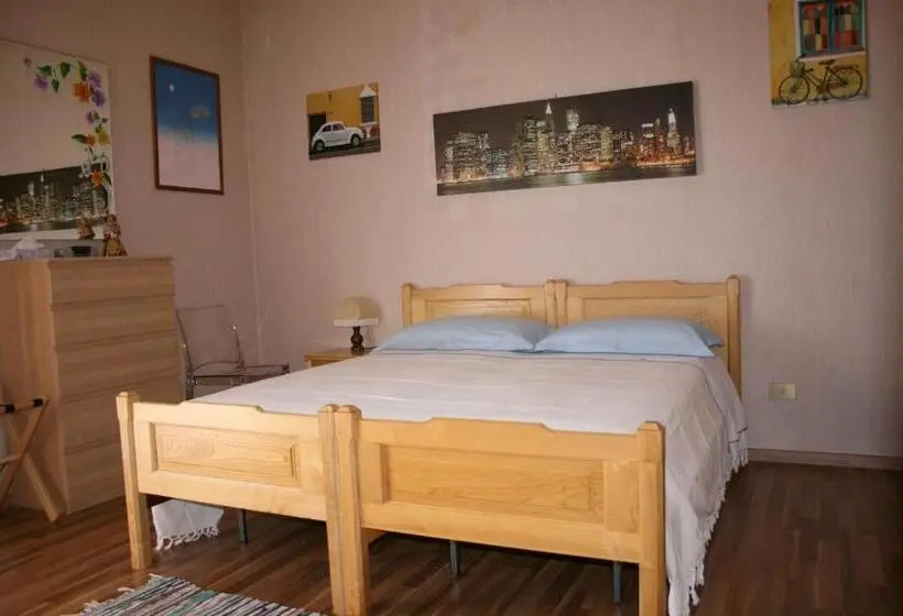 اتاق استاندارد, A Casa Di Gianna B&b