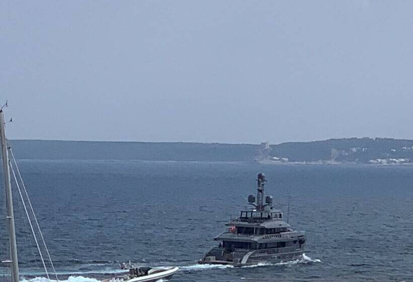 豪华三人间, Dei Del Mare Extra Luxury