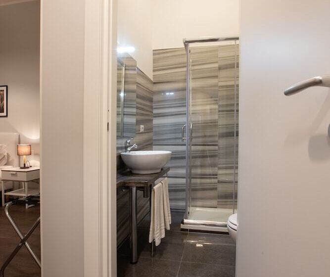 اتاق استاندارد, Maribea Rome Center