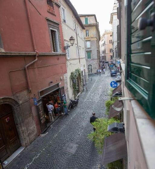 اتاق سوپریور, Maribea Rome Center