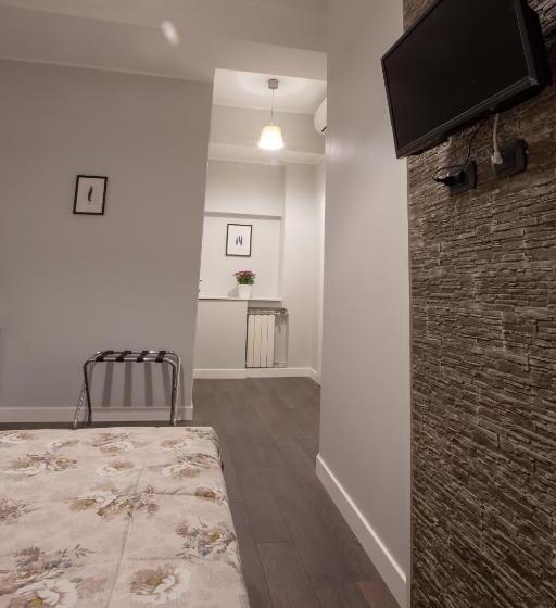 اتاق استاندارد, Maribea Rome Center