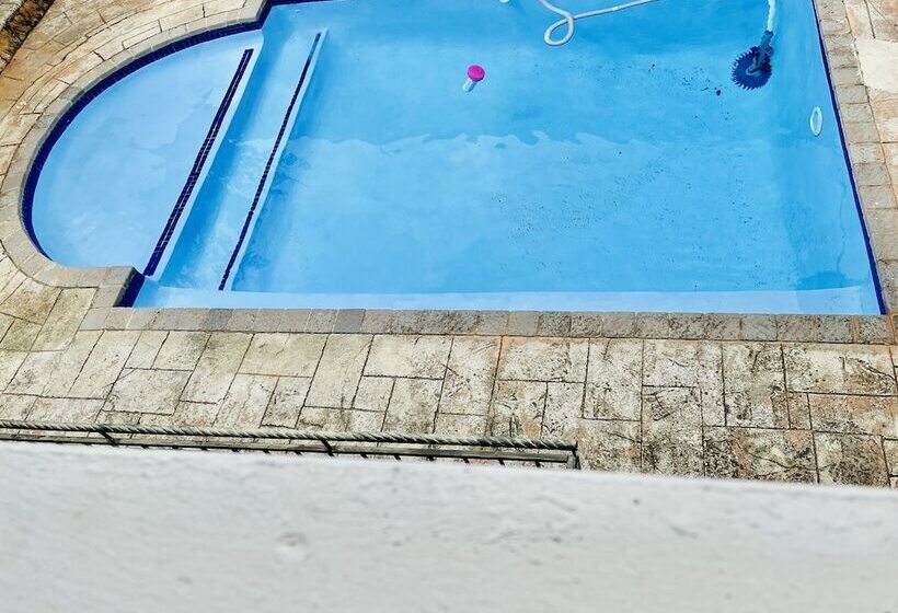 豪华房间, Airport Royal Guest House