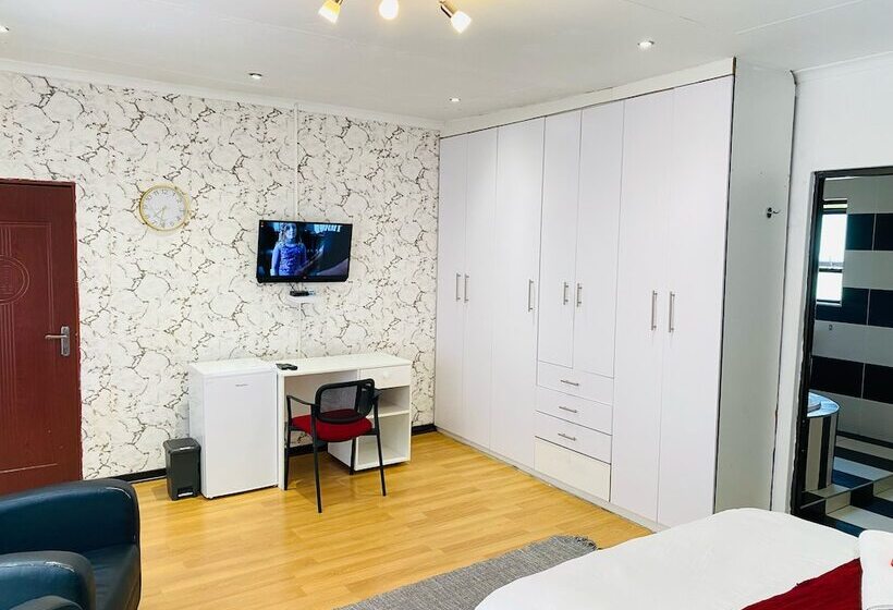 豪华房间, Airport Royal Guest House