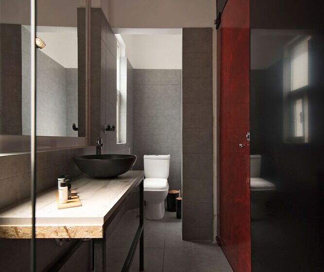 エクゼクティブスイート, Piraeus Premium Suites