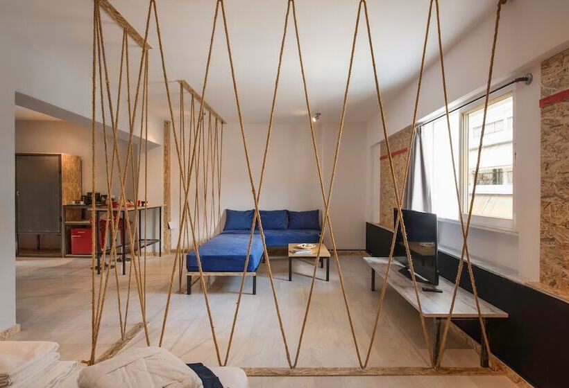 エクゼクティブスイート, Piraeus Premium Suites