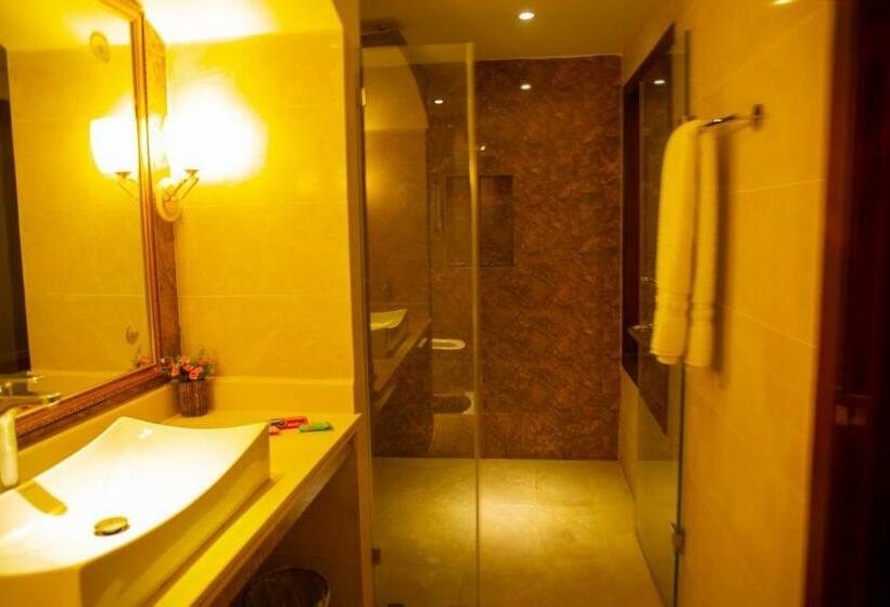 اتاق لوکس, De Shalimar