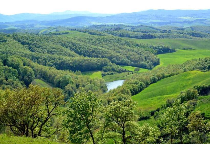 خانه 2 خوابه, Agriturismo Mocine