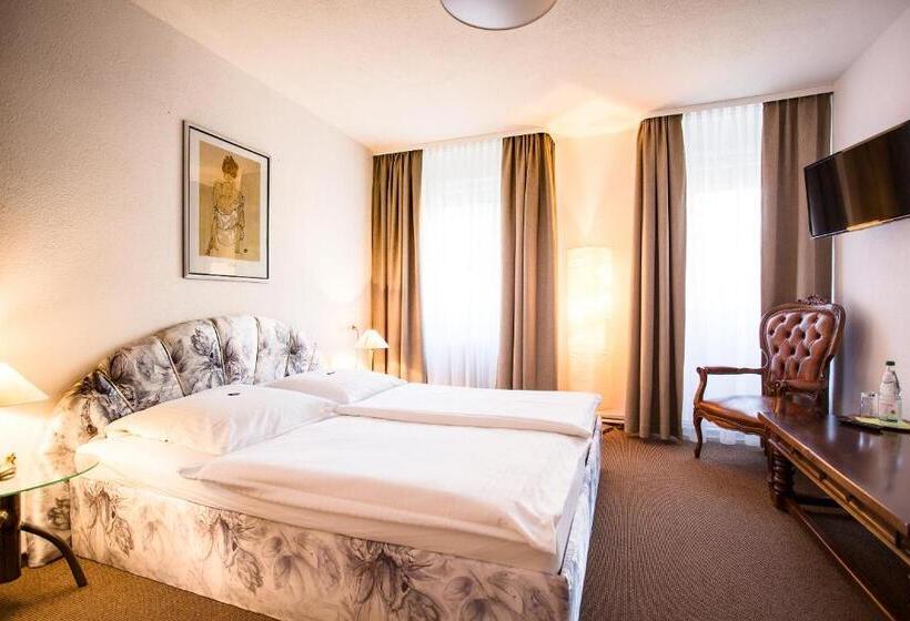 غرفة قياسية, Wagner