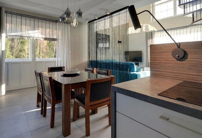 带阳台两卧公寓, Norweska Dolina Family&pet Friendly Resort
