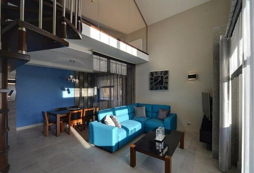 带阳台两卧公寓, Norweska Dolina Family&pet Friendly Resort