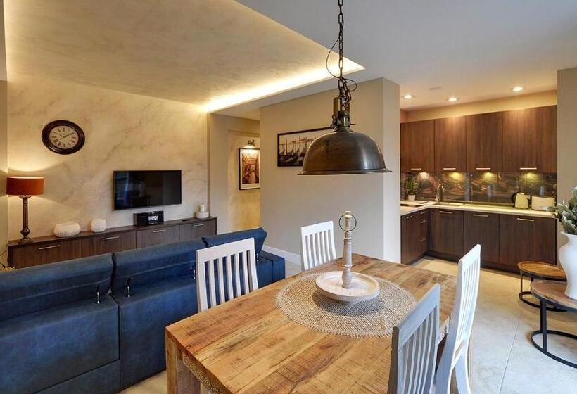 Апартаменты Premium 1 с Балконом, Norweska Dolina Family&pet Friendly Resort