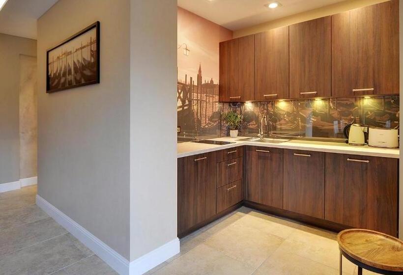 带阳台高级单卧公寓, Norweska Dolina Family&pet Friendly Resort