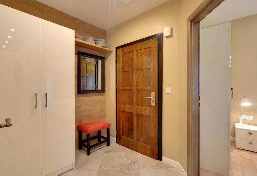 带1个卧室的经典公寓, Norweska Dolina Family&pet Friendly Resort