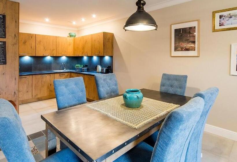 带2个卧室的公寓, Norweska Dolina Family&pet Friendly Resort