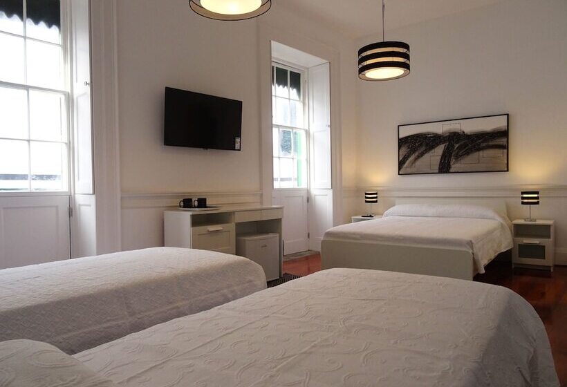 חדר משפחתי, Museum House