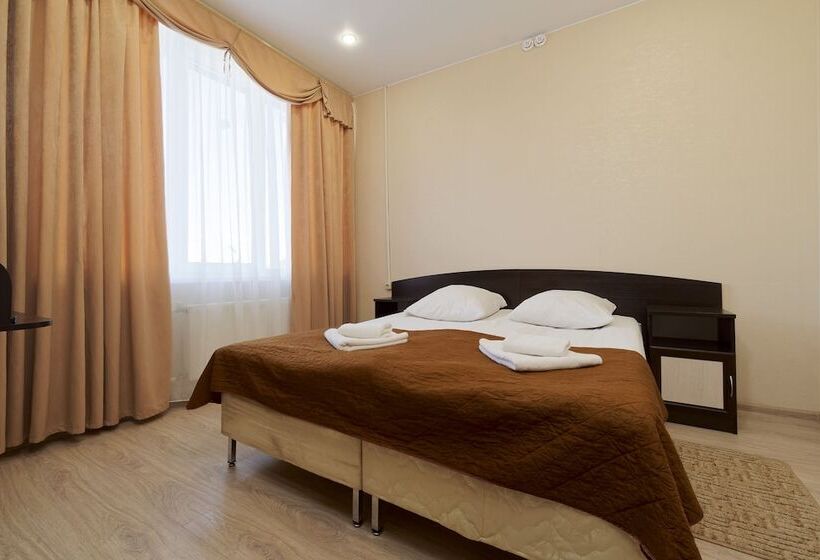 家庭间, Orion Apartment