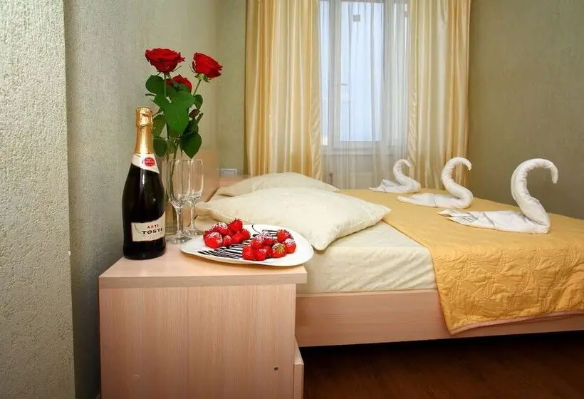 スイート, Orion Apartment