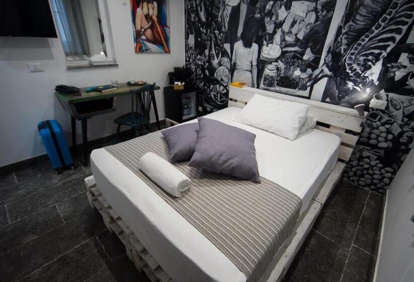 豪华单人间, Palermo Gallery