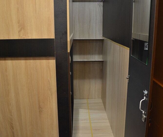 经济房, Capsule Hotel Aloha