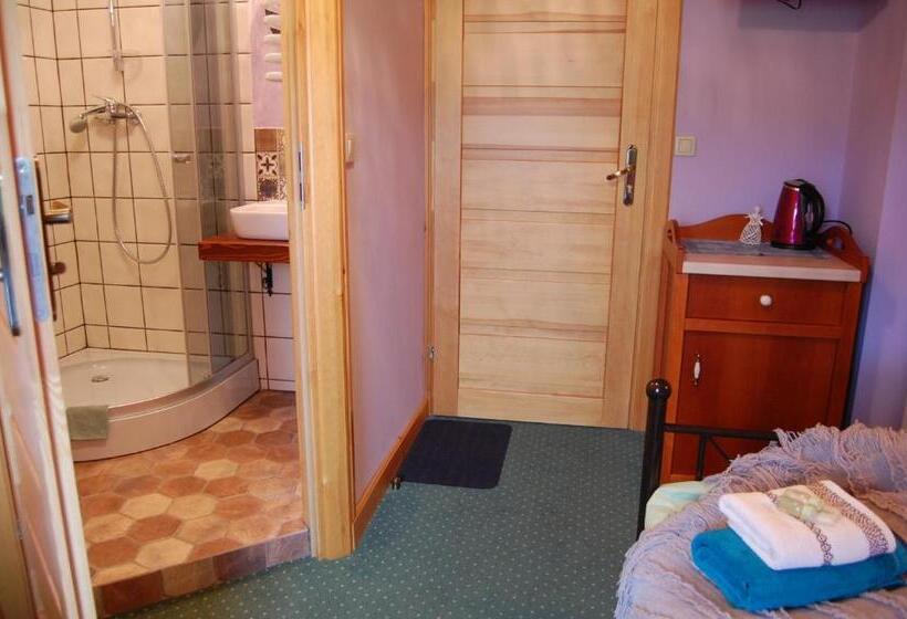 غرفة قياسية, Pokoje Gościnne Pod Ciupagą