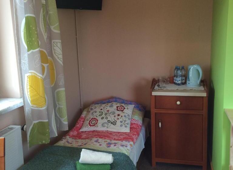 غرفة قياسية ثلاثية, Pokoje Gościnne Pod Ciupagą