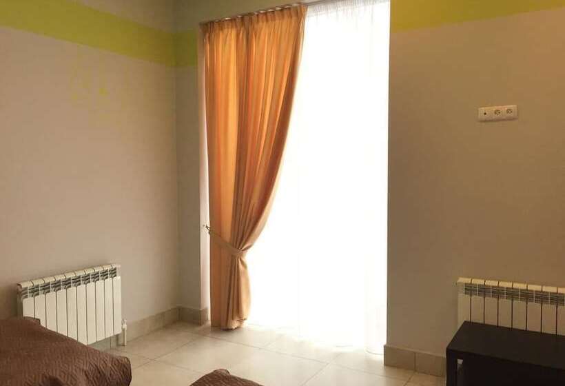 غرفة قياسية, Hostel Svet