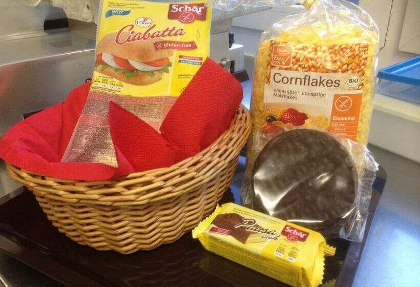 Номер Стандарт, Gasthof Pension Hunaustuben