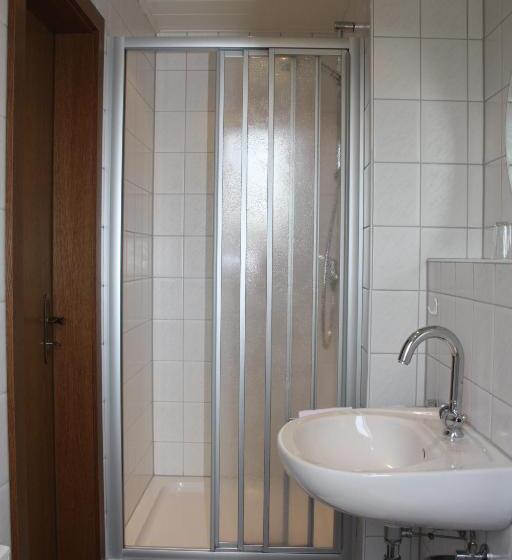 Номер Стандарт с Балконом, Gasthof Pension Hunaustuben