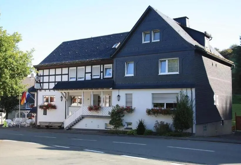 エコノミールーム, Gasthof Pension Hunaustuben