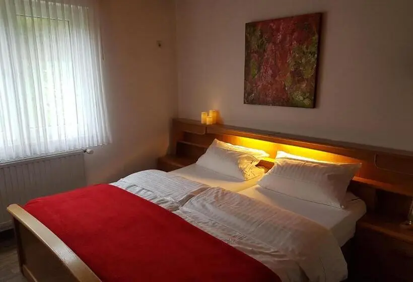 ファミリールーム, Gasthof Pension Hunaustuben