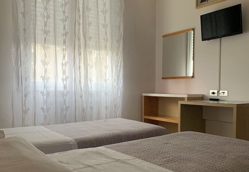 اتاق استاندارد, Albergo Moderno