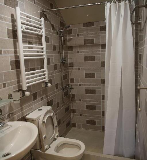 Standard Trippelrum, Mariana