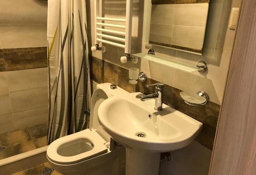 Deluxe Trippelrum, Mariana